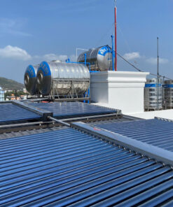 Alternative view of MÁY NƯỚC NÓNG NLMT HỆ CN 3.000l NGANG